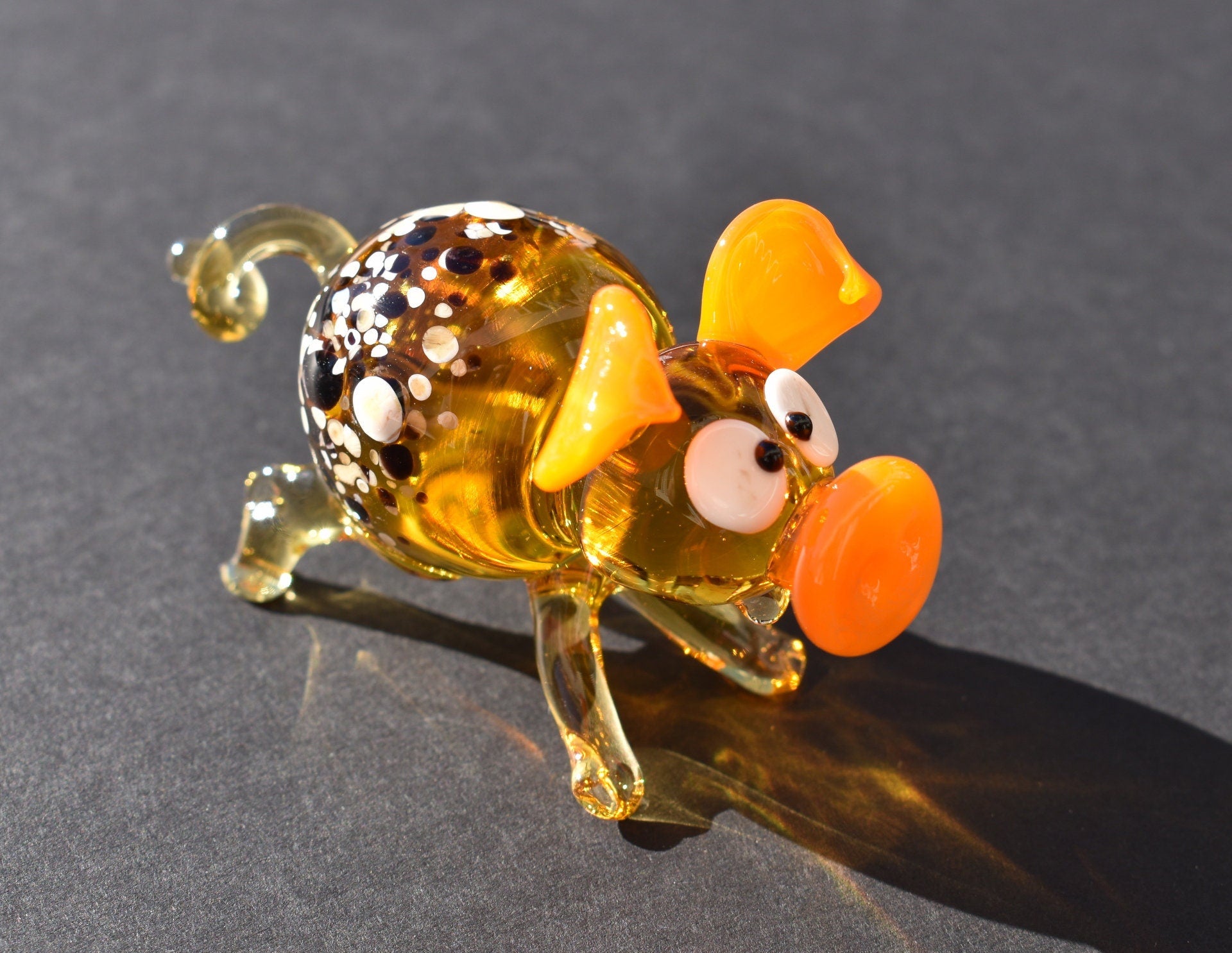 Amber Glass Pig Figurine: Hand-Blown Collectible Animal