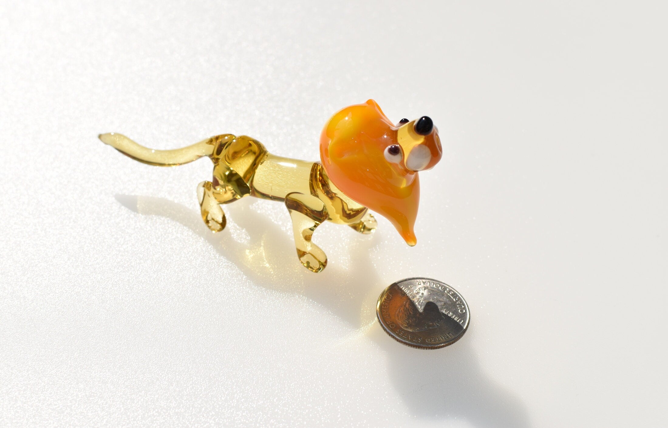 Handmade Glass Lion Figurine: Collectible Flame-Worked Art, 4 Inch