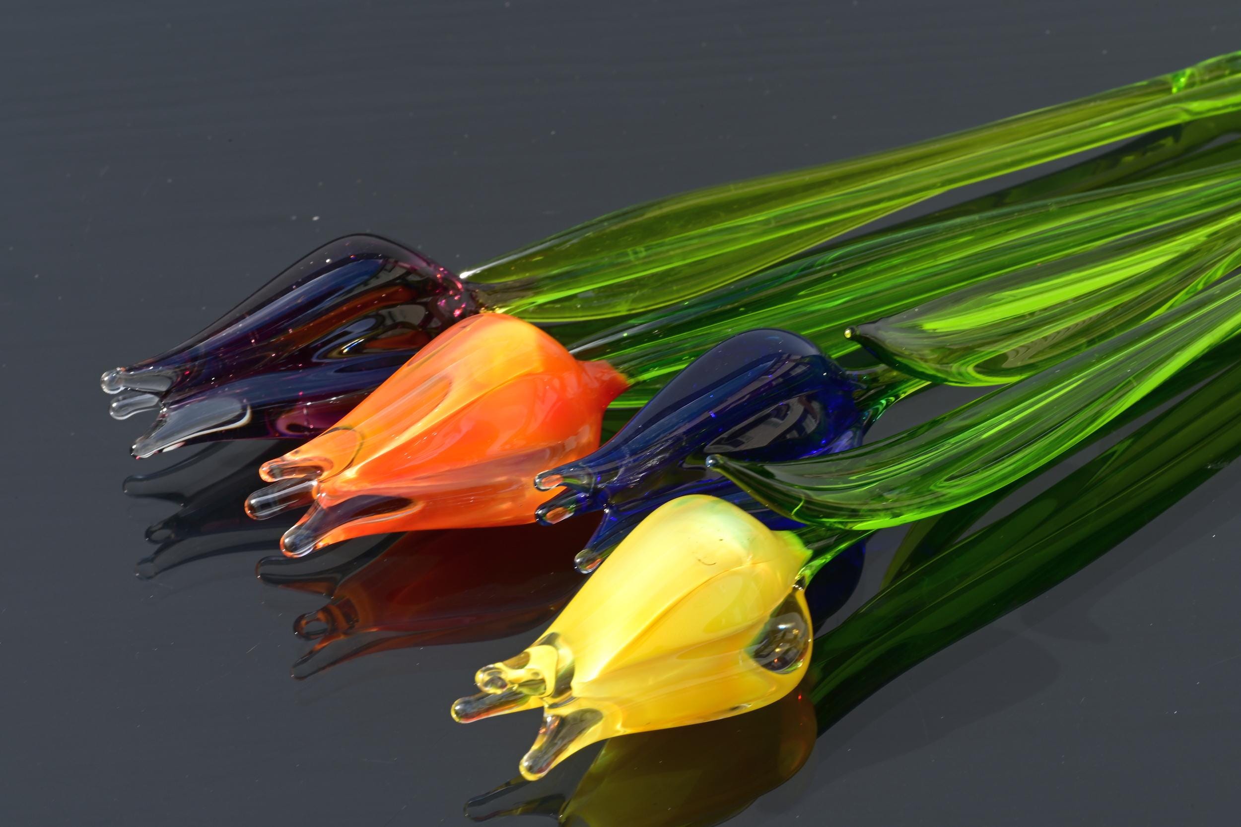 Handmade Glass Tulip Bouquet: Colorful Floral Sculpture, Flame Work Art.