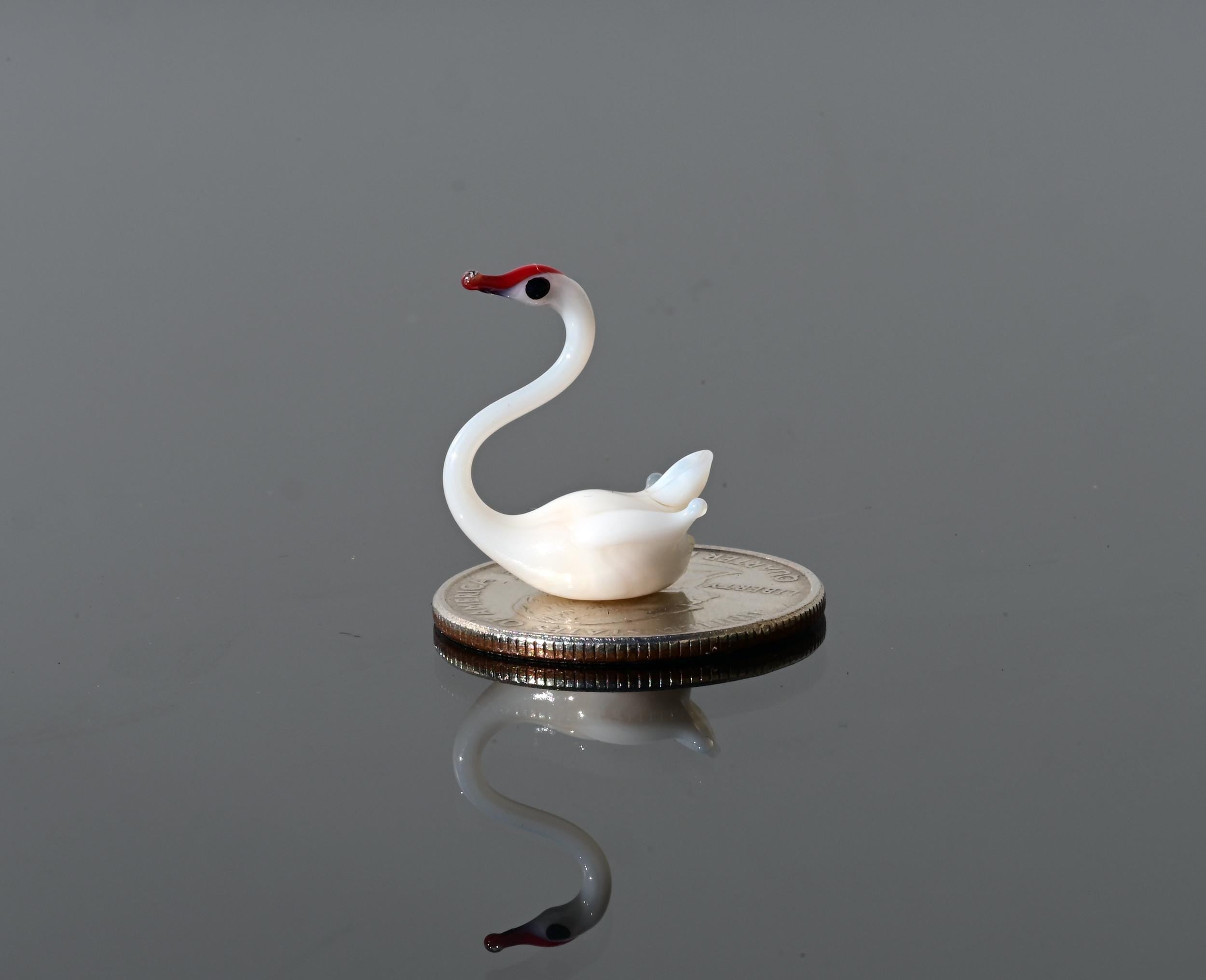 Tiny Glass Swan Figurine: Flamework Miniature Collectible