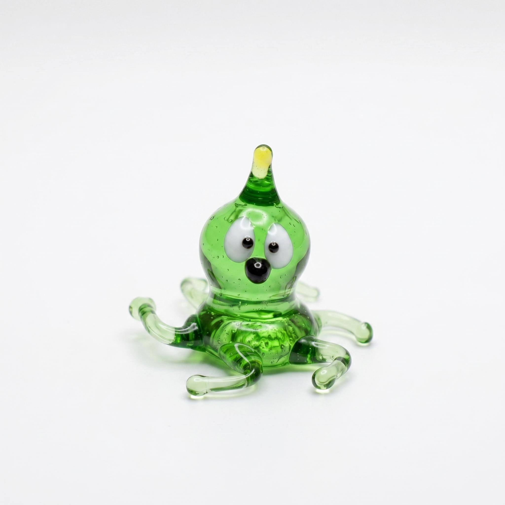 Blown Glass Octopus Figurine, Octopus Gift, Octopus Sculpture, Tiny Glass Animals, Mini Glass Animals, Octopus Decor, Glass Octopus Art