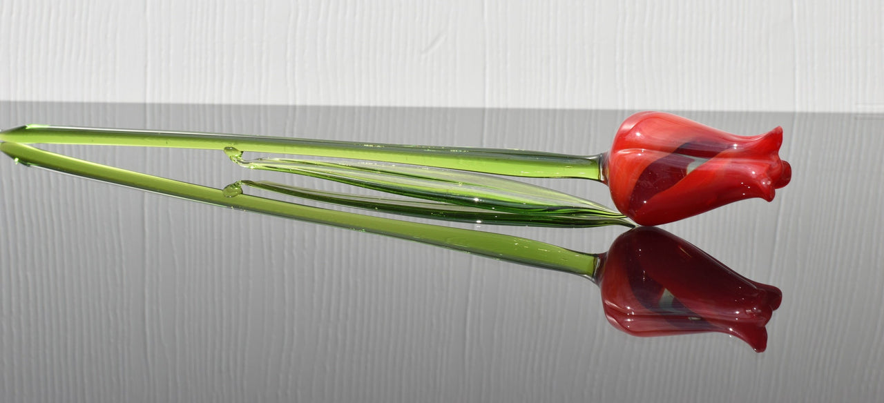 "Liora" Red Glass Tulip