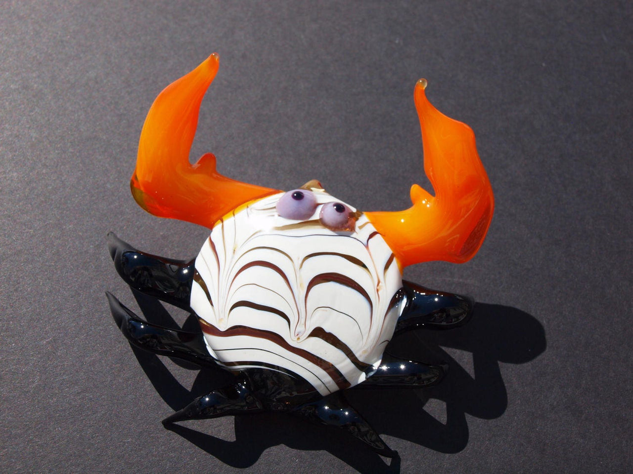 Hand-Blown Art Glass Crab Figurine - Collectible Sculpture