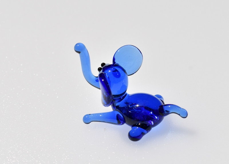 Blue Glass Elephant Figurine: Hand Blown Collectible Sculpture