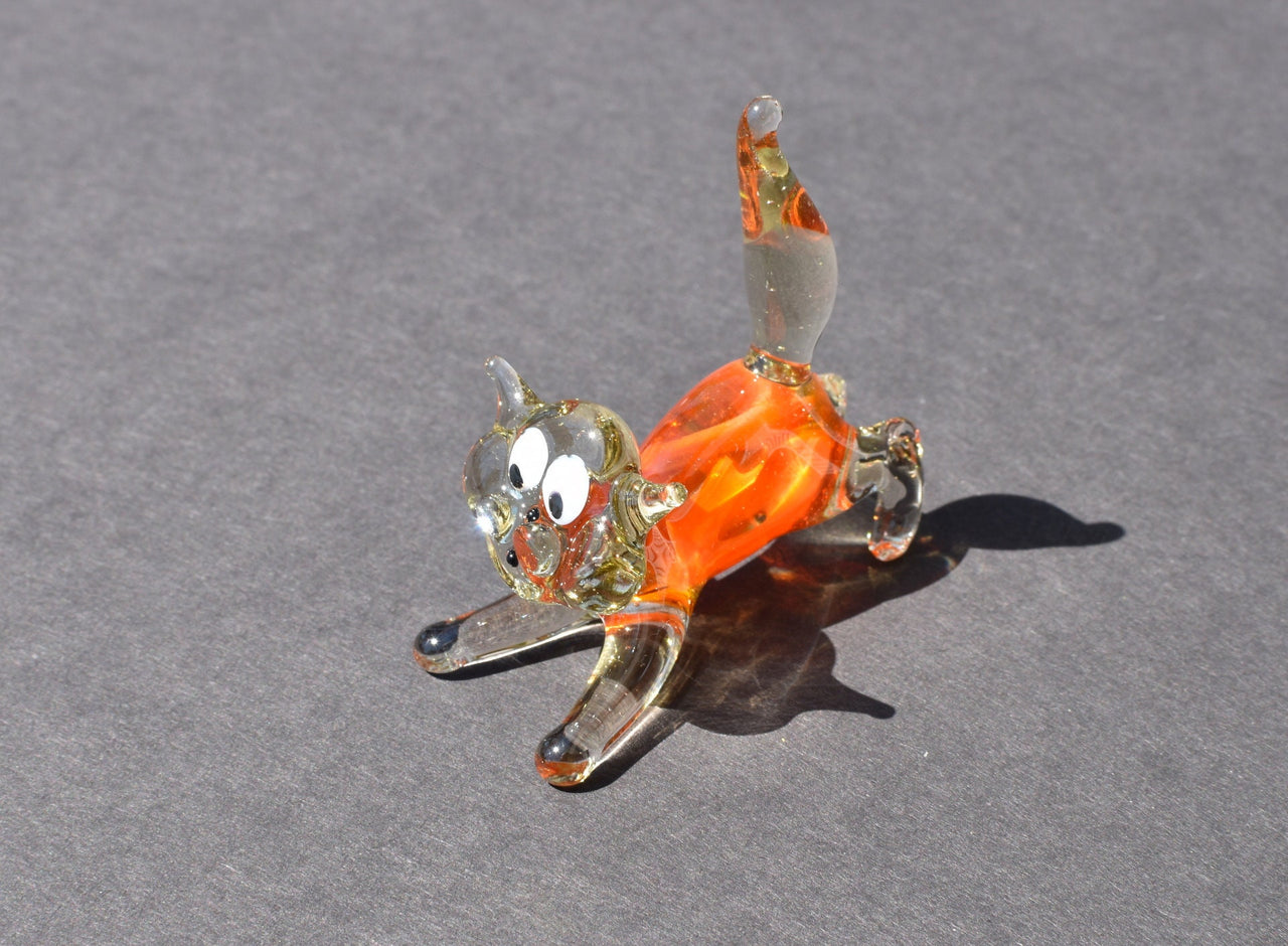Handmade Glass Orange Cat Figurine: Whimsical Art Sculpture