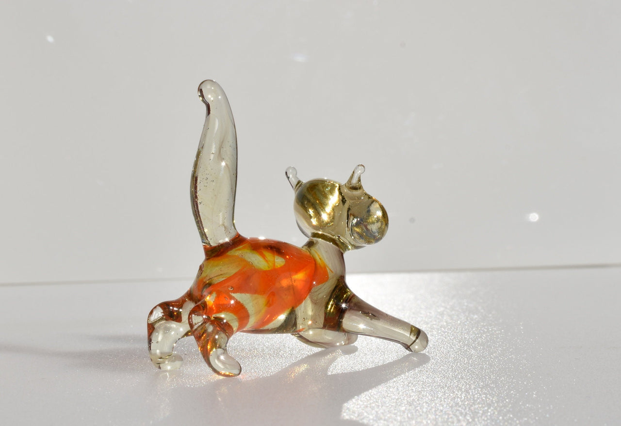 Handmade Glass Orange Cat Figurine: Whimsical Art Sculpture