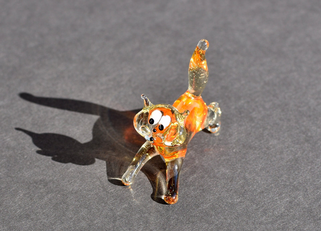 Handmade Glass Orange Cat Figurine: Whimsical Art Sculpture