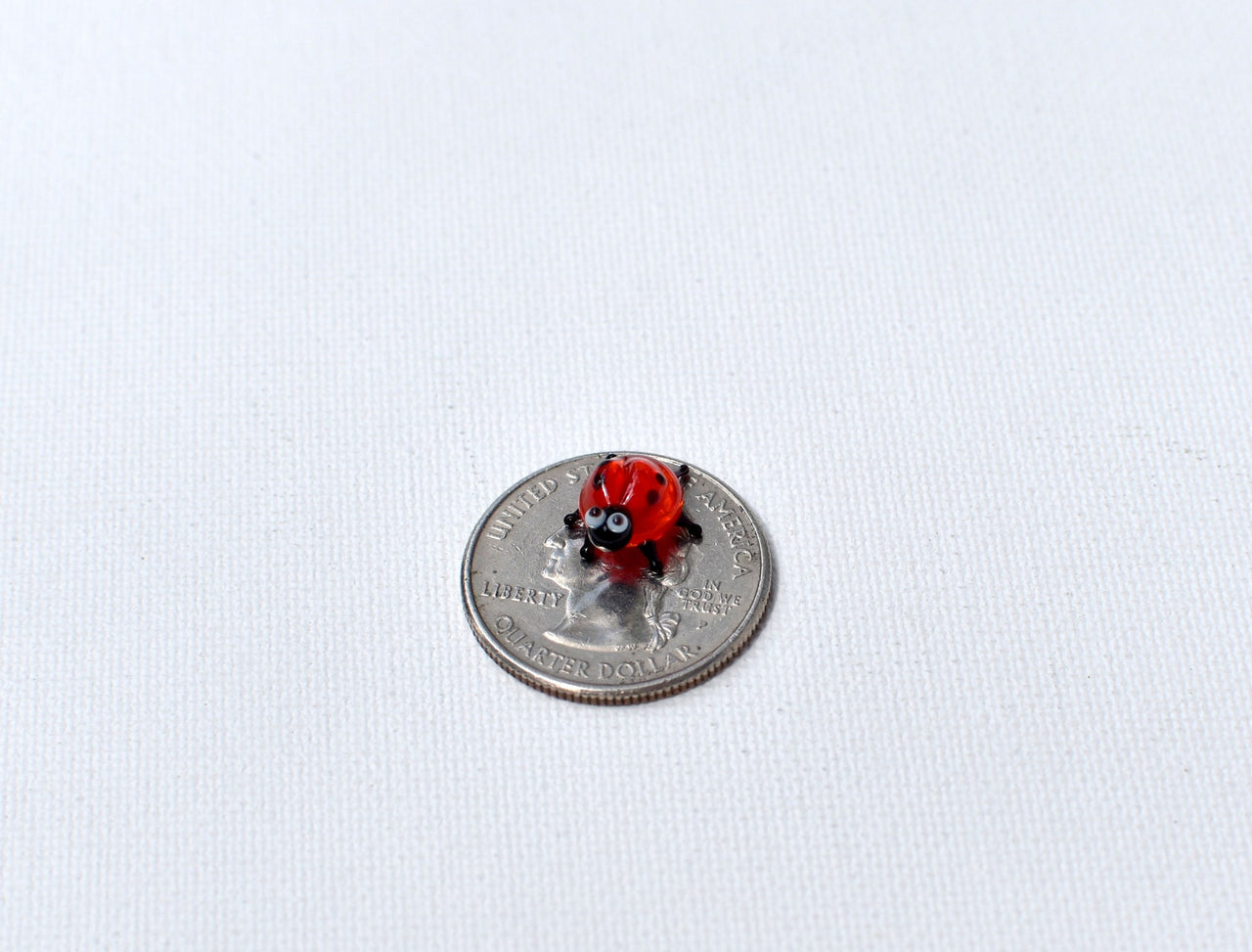 Ladybug Gifts, Tiny Glass Animals, Ladybug Charm, Glass Animals, Mini Glass Animals, Ladybug Decor, Blown Glass Animals, Miniature, Red