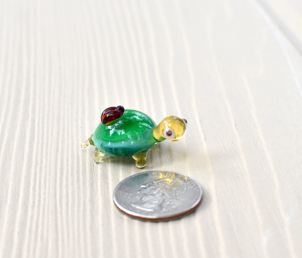 Tiny Green Glass Turtle with Ladybug – Handcrafted Miniature Animal Figurine