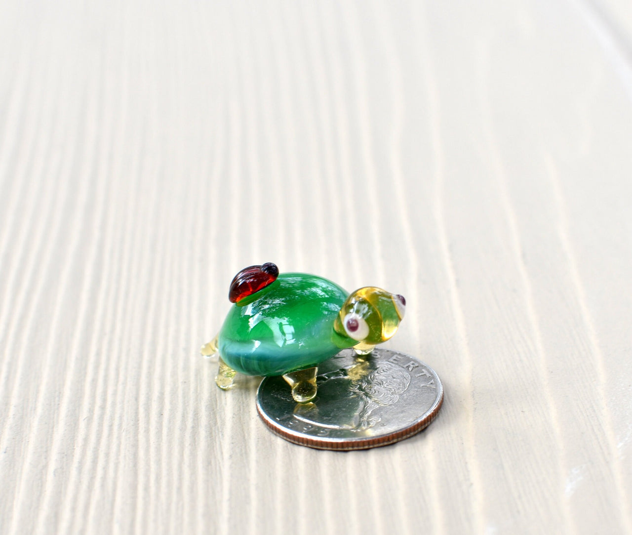 Tiny Green Glass Turtle with Ladybug – Handcrafted Miniature Animal Figurine