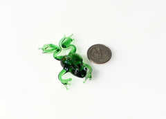 Handmade Green Glass Frog Figurine: Whimsical Art Glass Sculpture
