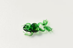 Handmade Green Glass Frog Figurine: Whimsical Art Glass Sculpture