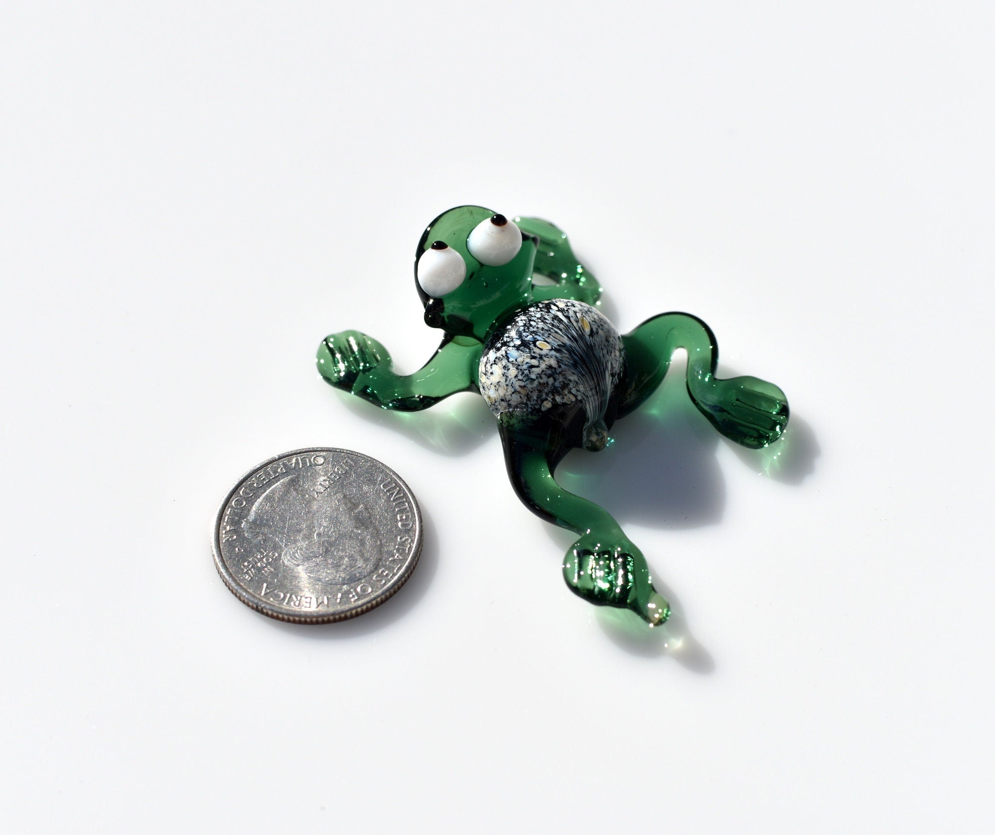 Handmade Glass Frog Figurine: Whimsical Art Glass Sculpture