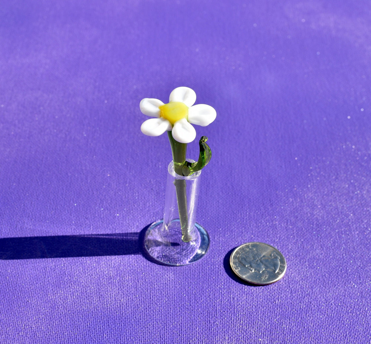 Mini Hand Blown Glass Daisy in Vase, Tiny Glass Flower Figurine, Handmade Collectible Gift
