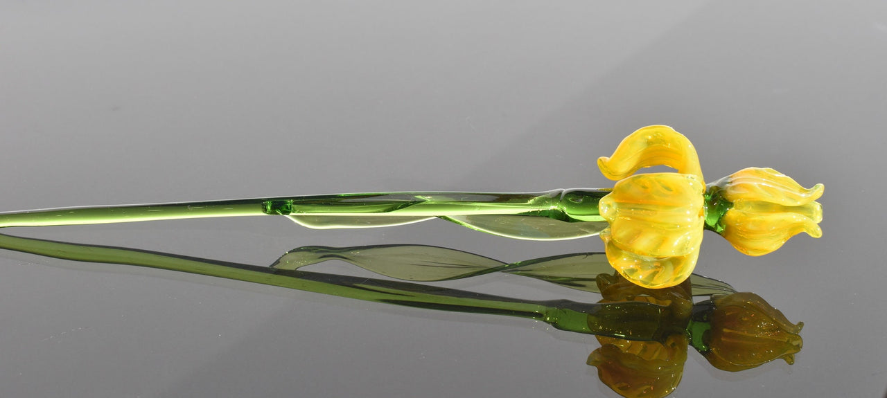 Yellow Glass Iris Flower Sculpture: Flame-Worked Art, Weatherproof Decor