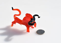 Red Glass Bull Figurine – Handcrafted Flame-Worked Animal Sculpture