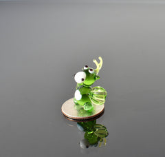 Mini Handblown Glass Dragon Figurine: Collectible Fantasy Sculpture