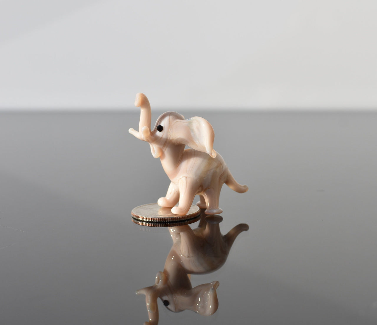 Elephant Decor, Elephant Statue, Pink Elephant, Elephant Gifts for Women, Glass Elephant, Elephant Figurine, Elephant Gifts, Pink, Statue