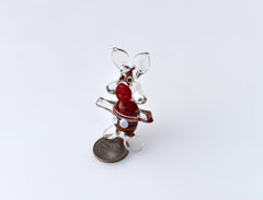 Cute Glass Pig. Detailed figurine with a lot of personality. Excellent addition to your glass animals collection.