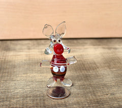 Cute Glass Pig. Detailed figurine with a lot of personality. Excellent addition to your glass animals collection.