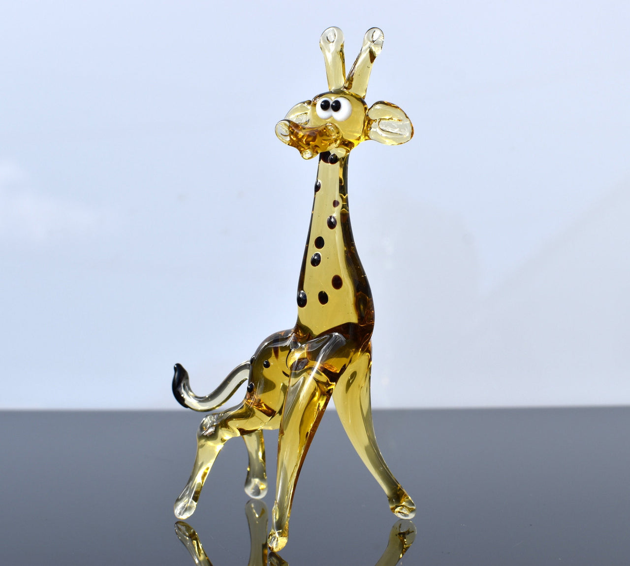 Giraffe Gifts, Glass Animals, Giraffe Statue, Mini Glass Animals, Giraffe Figurine, Safari Decor, Blown Glass Giraffe, Yellow, Amber, Art