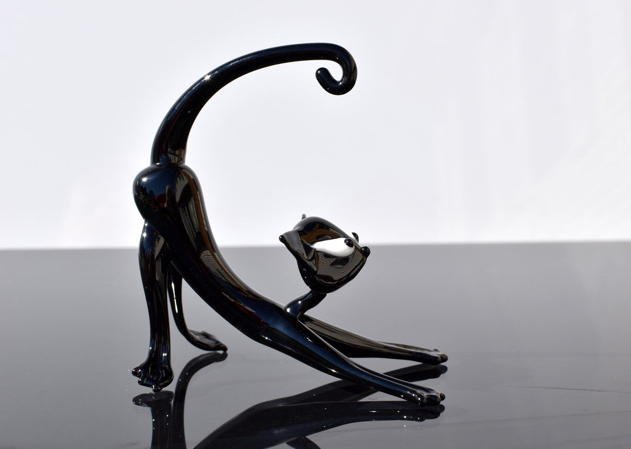 Black Glass Cat Figurine – Handcrafted Whimsical Art Sculpture