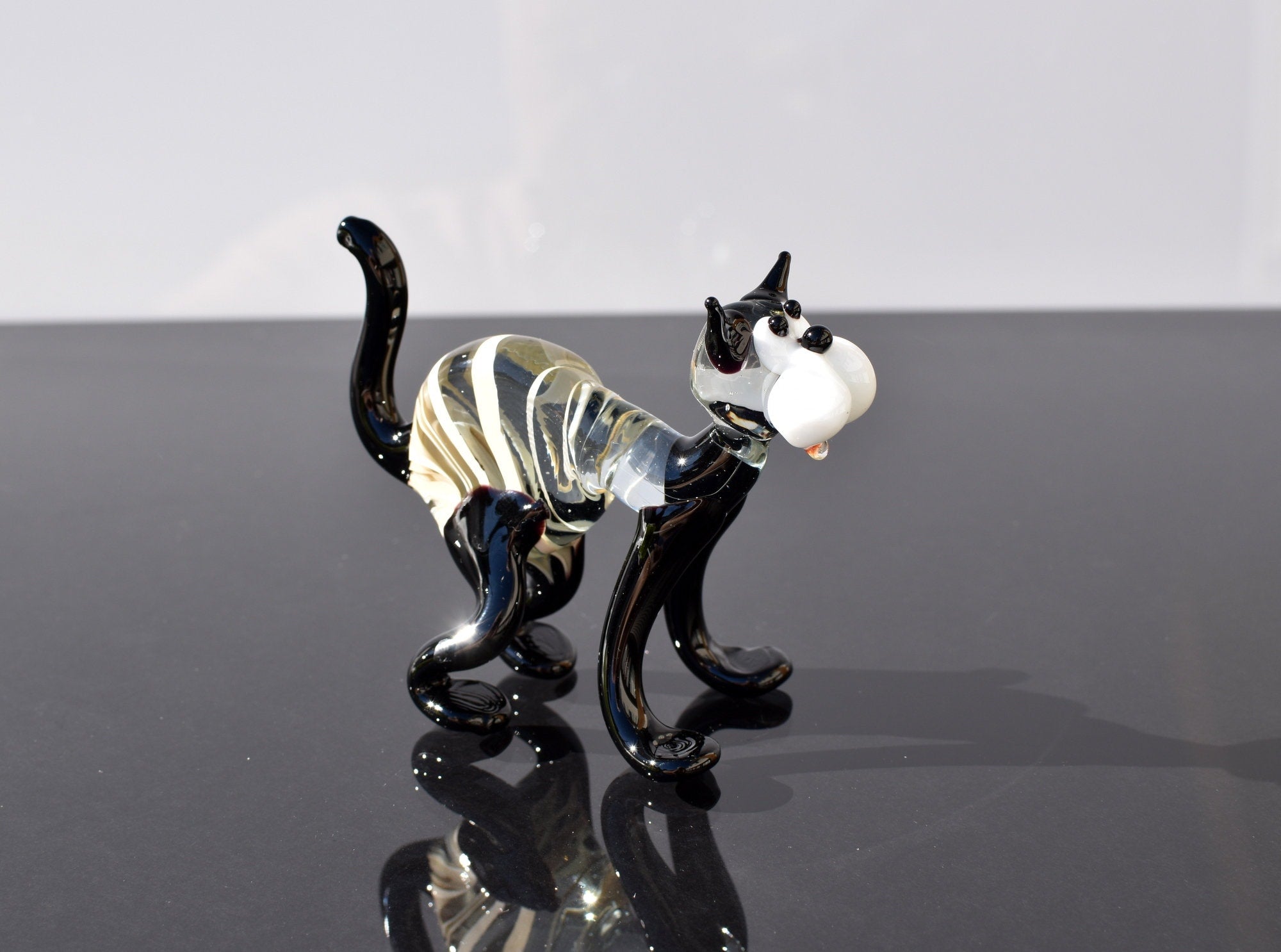Handmade Glass Cat Figurine: Whimsical Collectible Statue