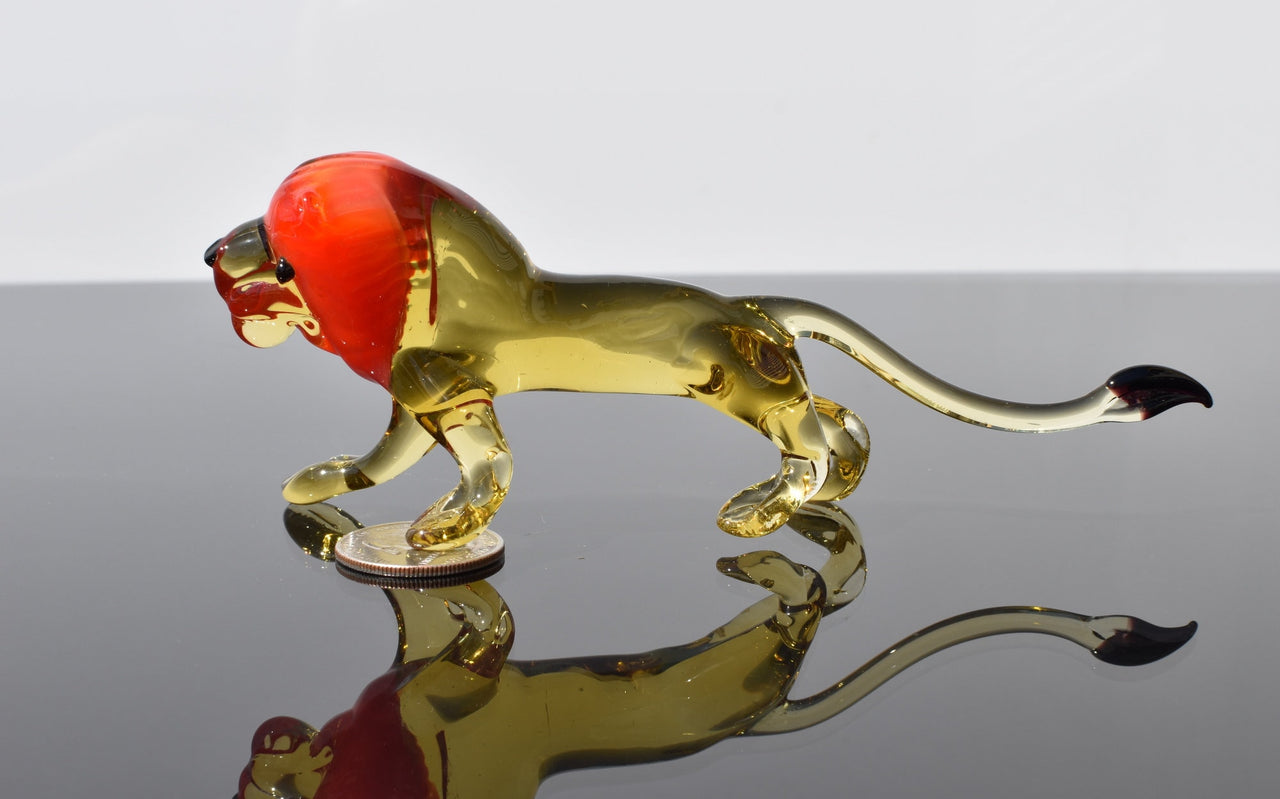 Handmade Glass Lion Figurine: Collectible Flame Work Art, 6 Inch