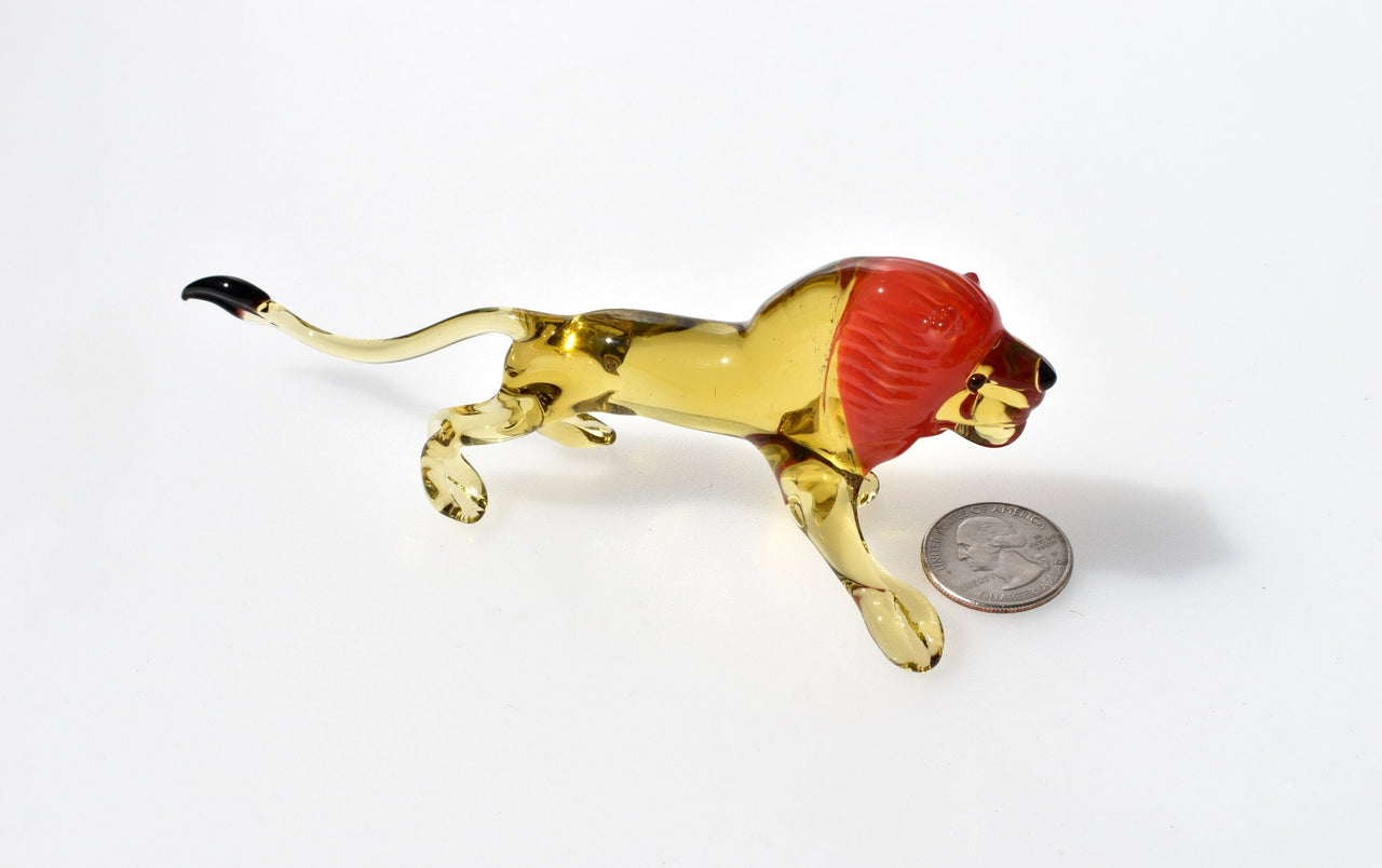 Handmade Glass Lion Figurine: Collectible Flame Work Art, 6 Inch