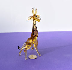 Handmade Glass Giraffe Figurine: Whimsical Animal Sculpture