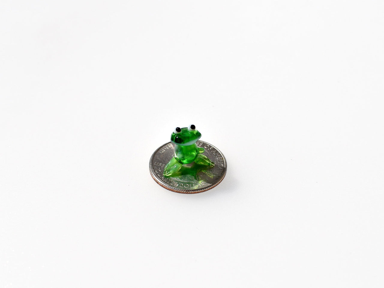 Glass Frog, Miniature Glass Animals, Tiny Glass Animals,  Glass Animals, Frog Figurines, Lampwork Glass, Cute Frog, Mini Frog, Frog Decor