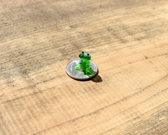 Tiny Glass Frog Figurine: Miniature Green Frog Sculpture