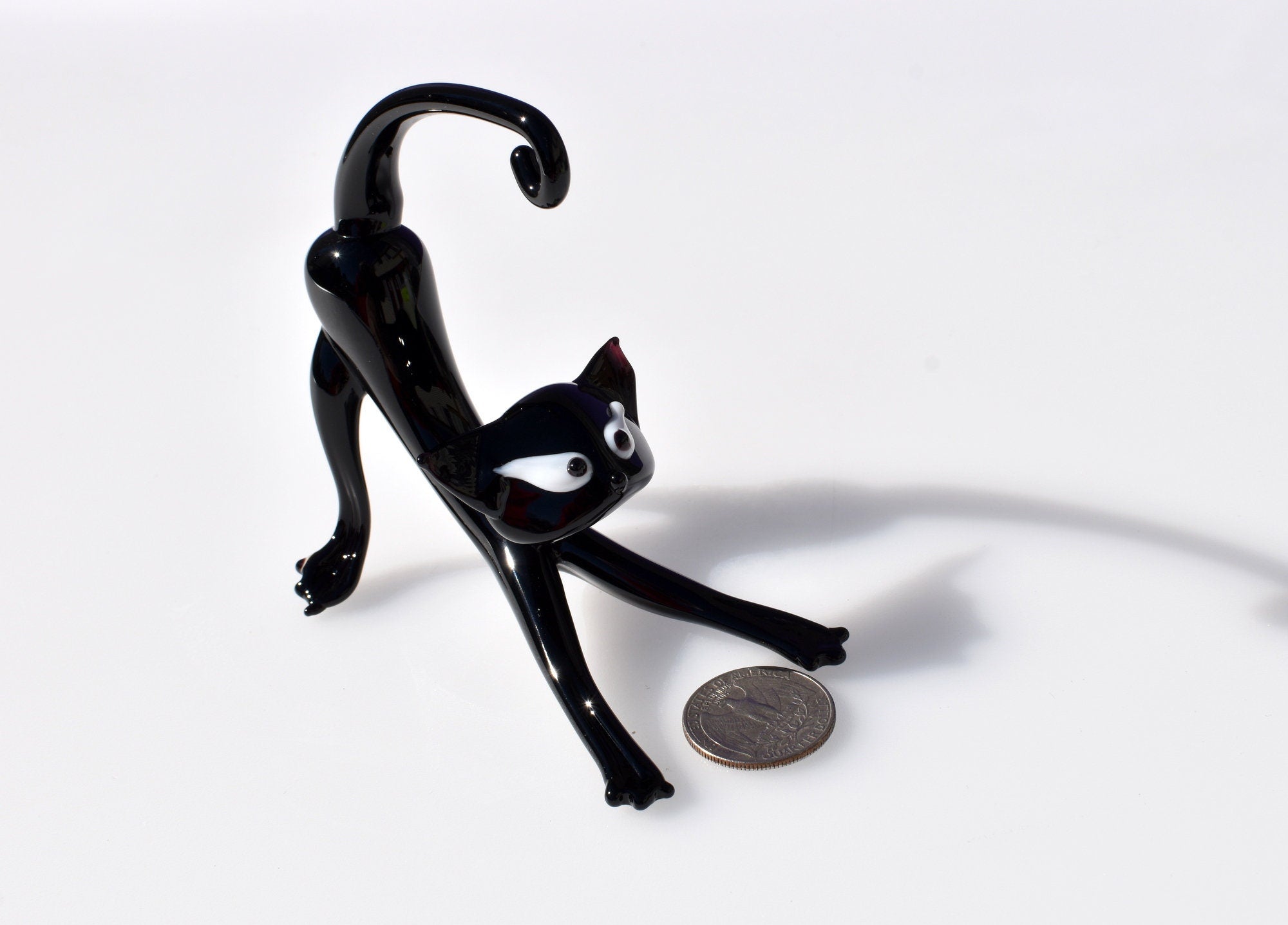 Black Glass Cat Figurine – Handcrafted Whimsical Art Sculpture