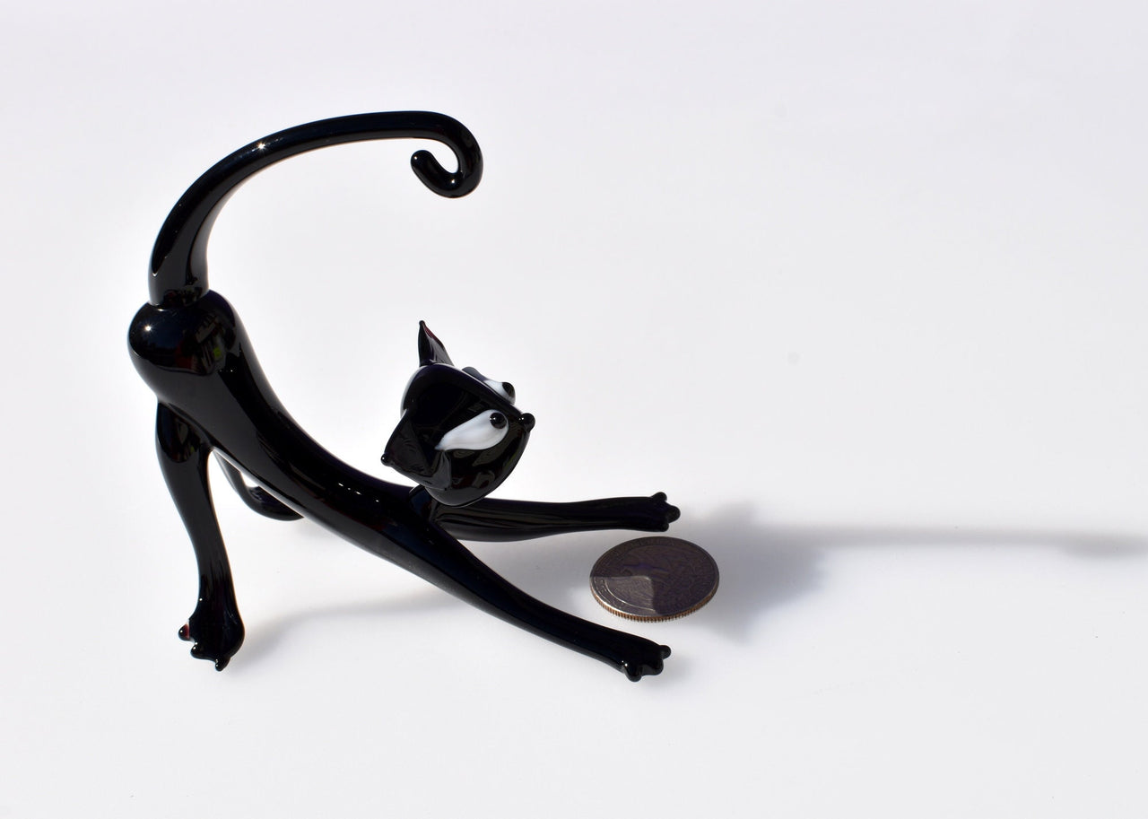 Black Glass Cat Figurine – Handcrafted Whimsical Art Sculpture