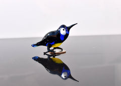 Glass Chickadee Figurine: Hand-Blown Bird Sculpture, Weatherproof Decor