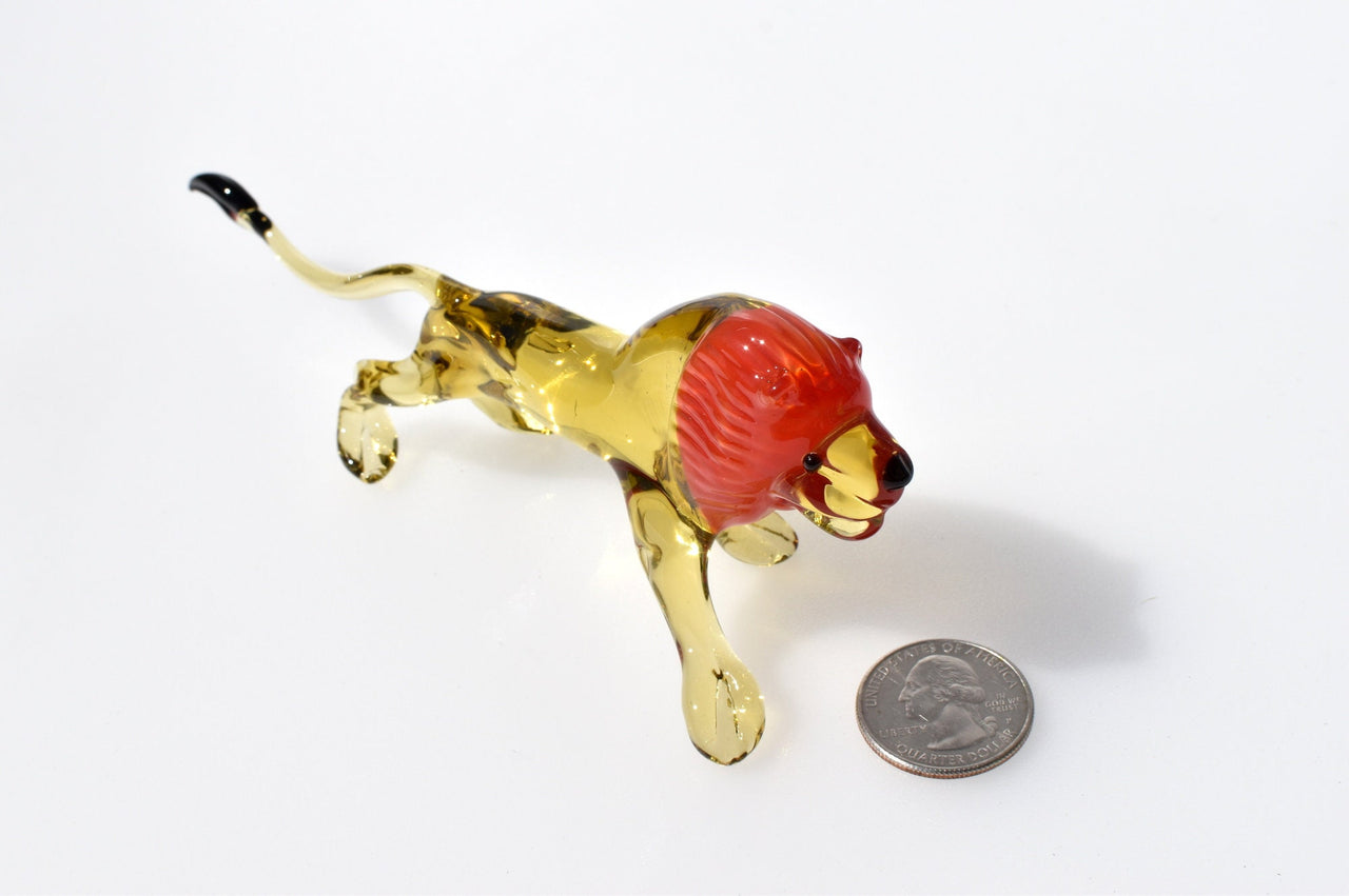 Handmade Glass Lion Figurine: Collectible Flame Work Art, 6 Inch