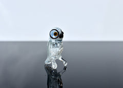 Snow white owl, Detailed figurine with a lot of personality.  Excellent addition to your glass animals collection.