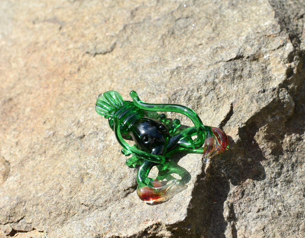Green Glass Lobster Figurine – Hand Blown Ocean Animal Sculpture – Nautical Coastal Collectible Decor