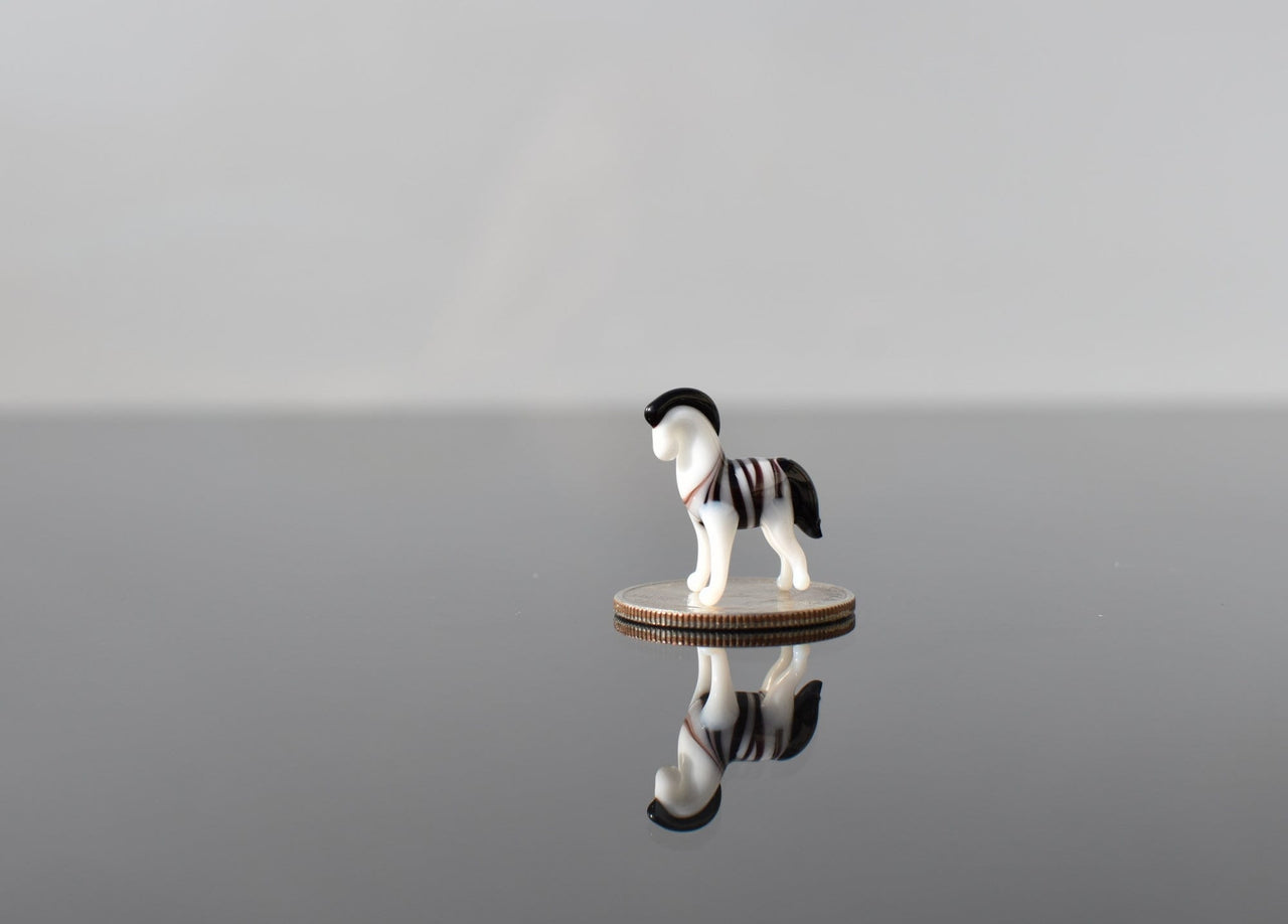 Tiny Glass Zebra Figurine – Miniature Animal Sculpture, Unique Black and White Collectible