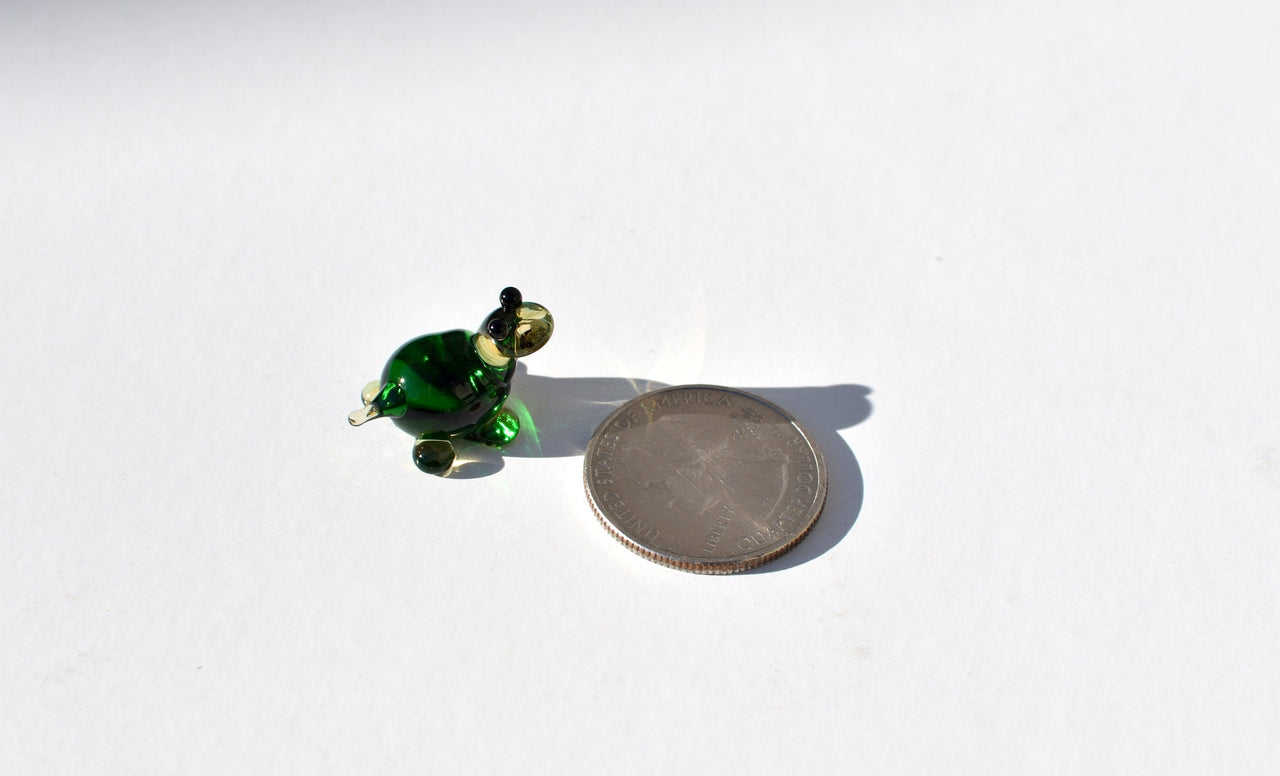 Lampwork Glass Turtle Figurine: Miniature Green Menagerie Character