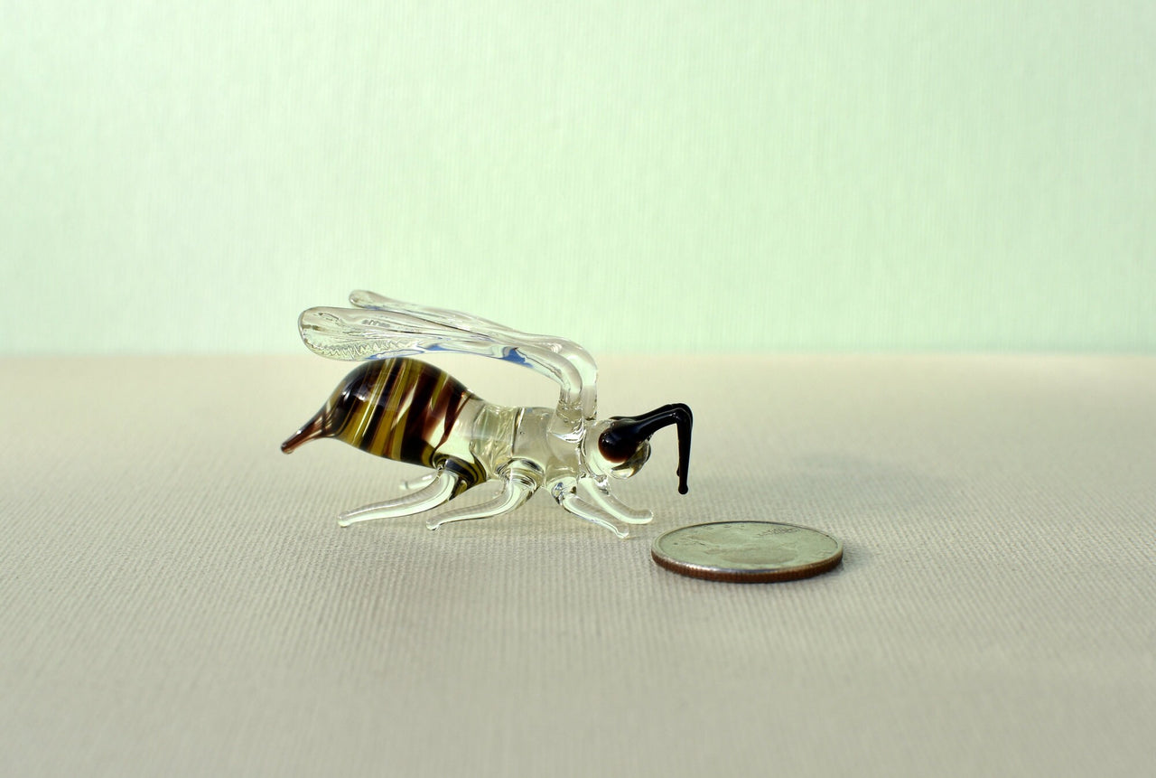 Handmade Glass Bee Figurine: Whimsical Art Glass Sculpture