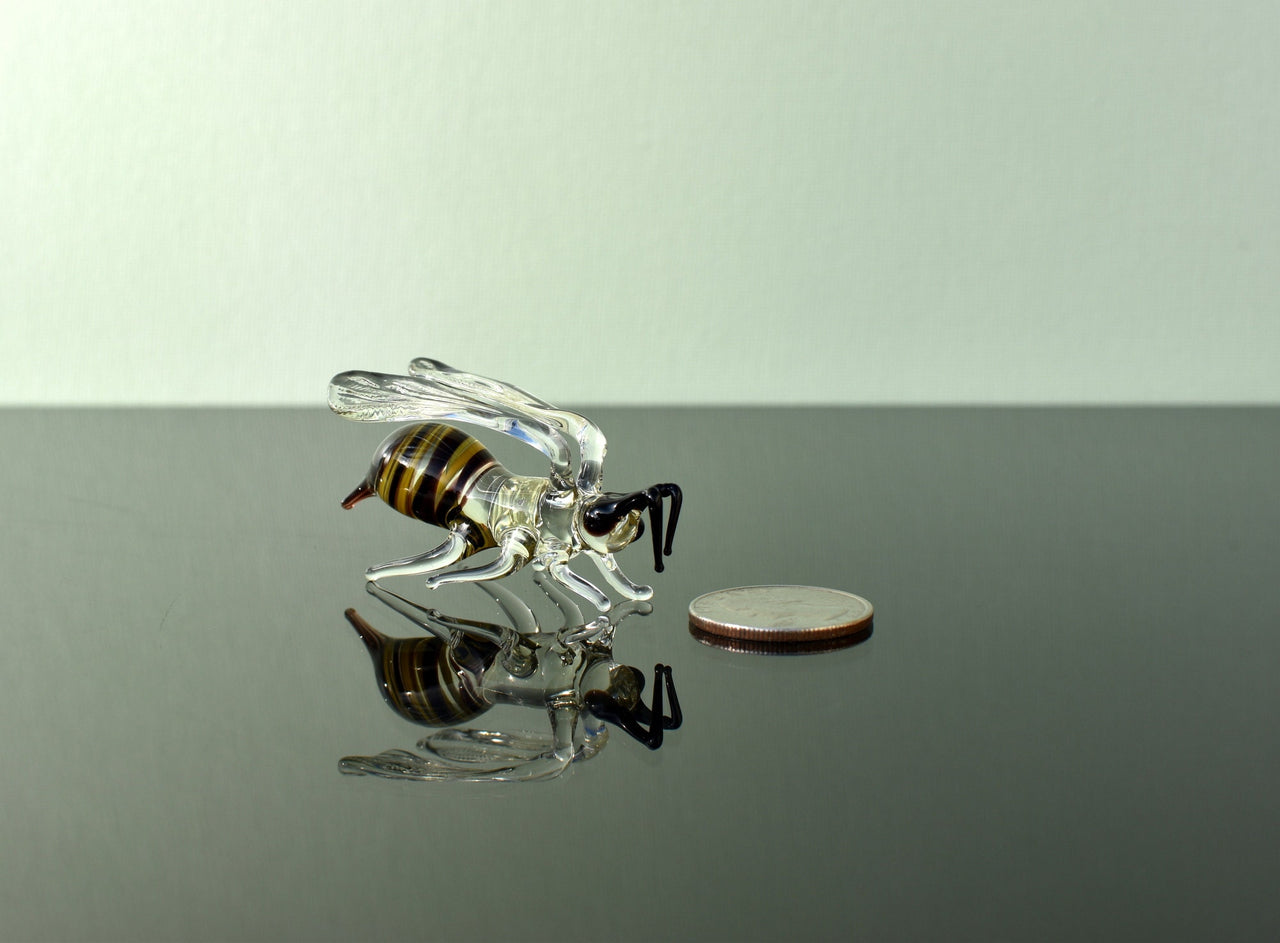 Handmade Glass Bee Figurine: Whimsical Art Glass Sculpture