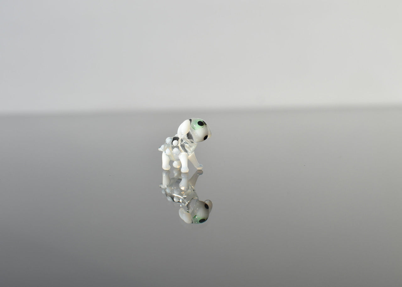 Tiny Glass Sheep: Whimsical Lampwork Miniature