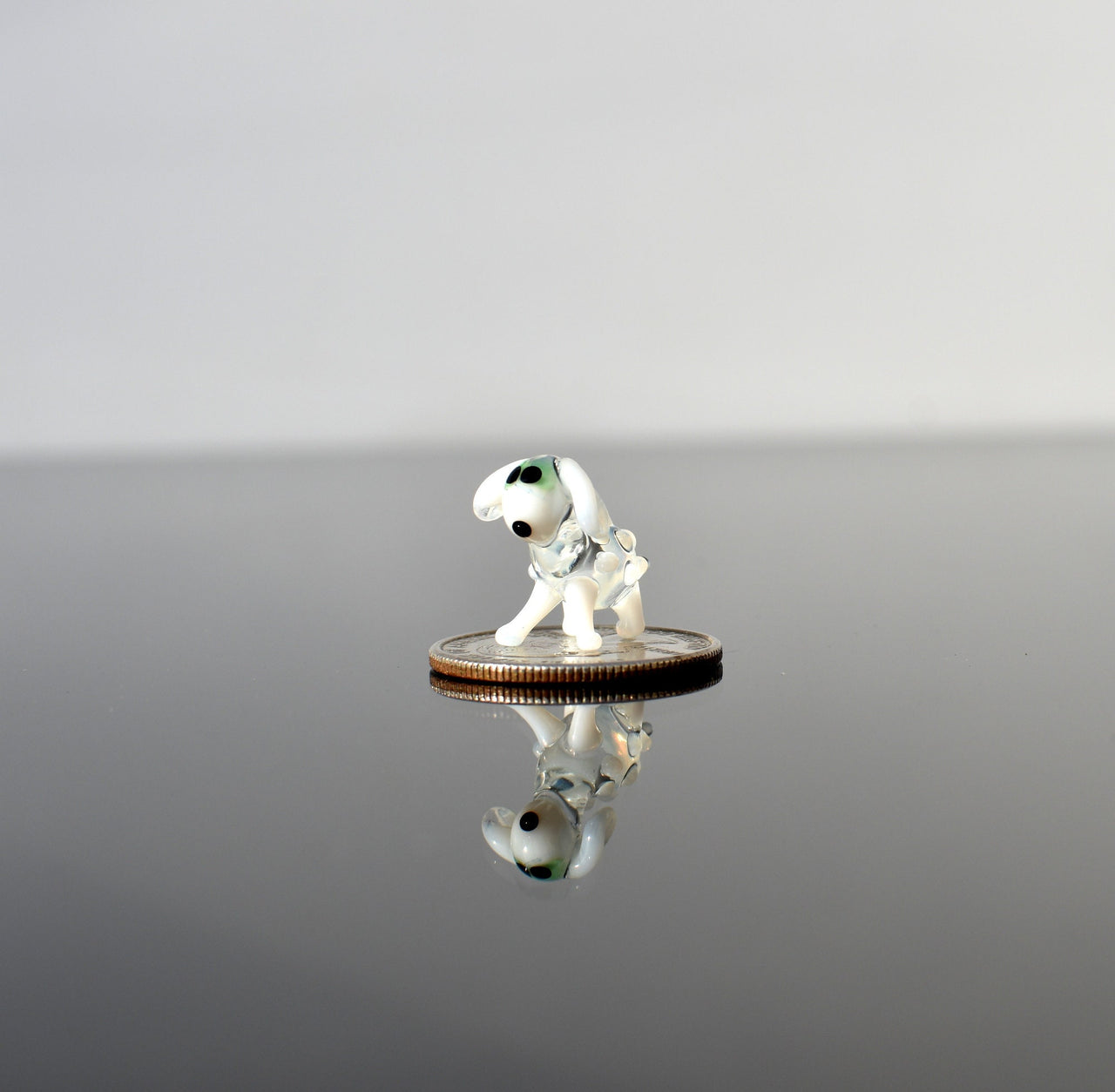 Tiny Glass Sheep: Whimsical Lampwork Miniature