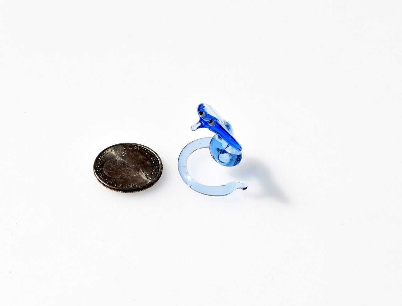 Glass Snake Charm Decor, Tiny Glass Animals, Blue Glass Cobra, Year of the Snake, Miniature Glass Animals, Snake Charm, Snake Art