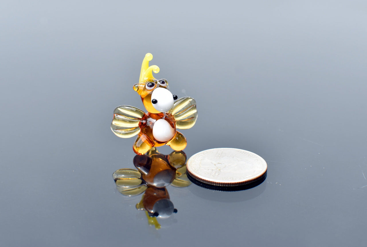 Dragon Miniature, Dragon Gifts, Tiny Glass Animals, Fantasy Miniatures, Yellow Glass Dragon, Mini Glass Animals, Dragon Statue, Amber Art