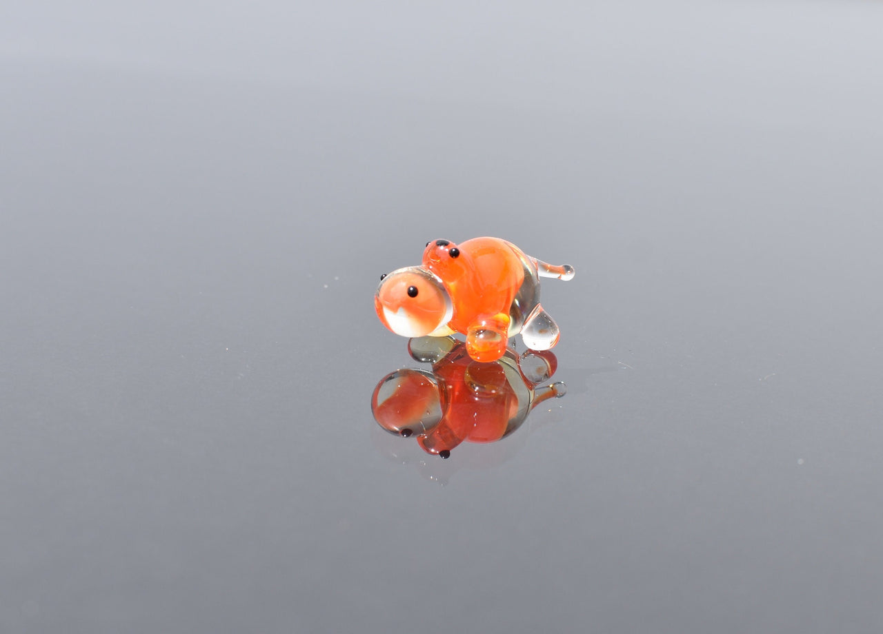 Miniature Glass Hippo: Whimsical Lampwork Figurine