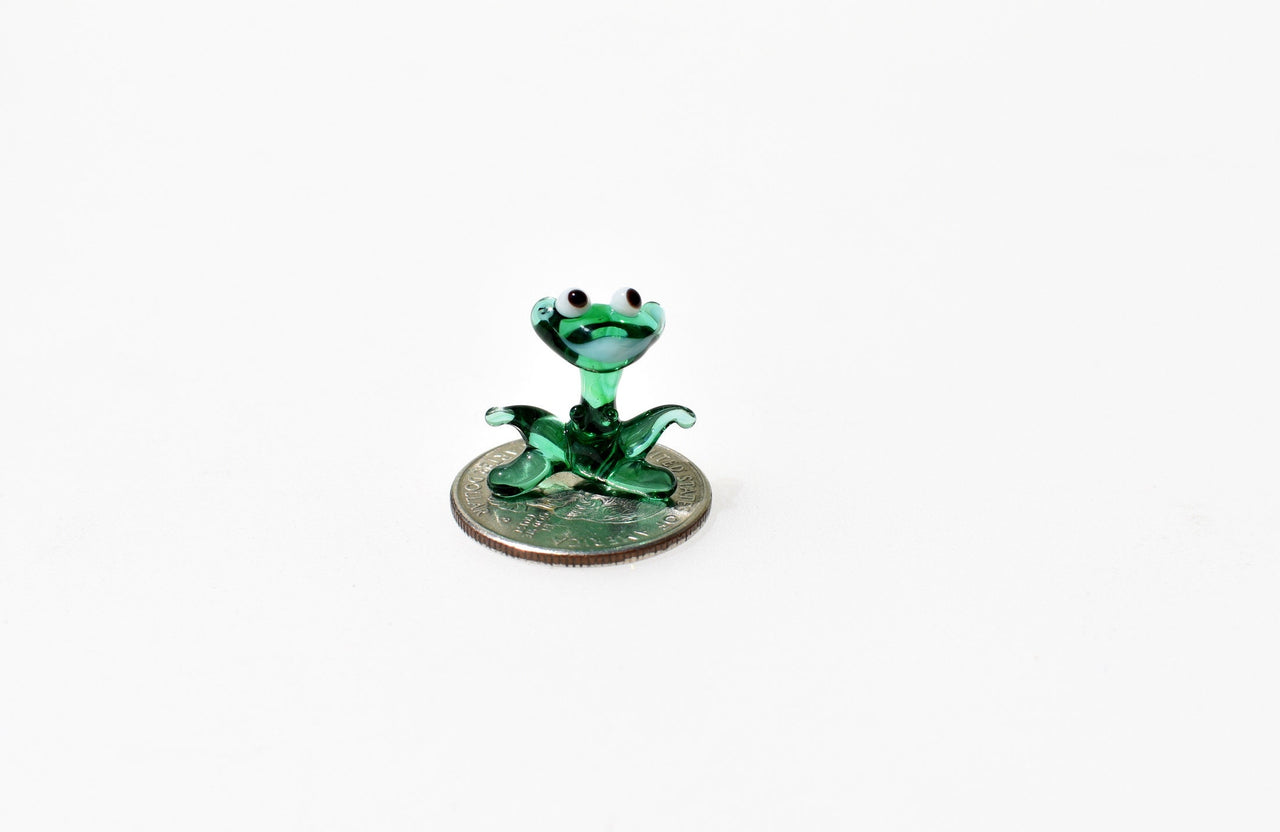 Handmade Glass Frog Miniature: Whimsical Collectible Figurine