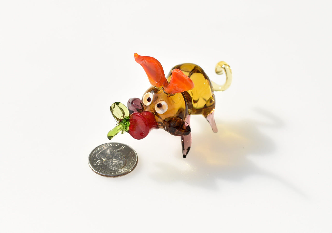 Whimsical Glass Pig Figurine: Handmade Flame Work Art