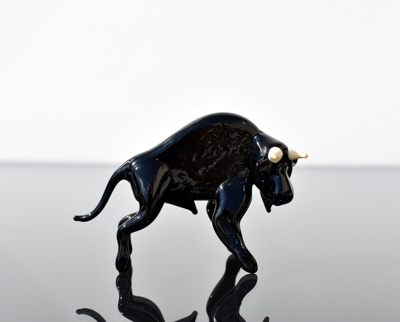 Black Glass Buffalo Figurine: Hand-Blown Art Glass, 3.5 Inch